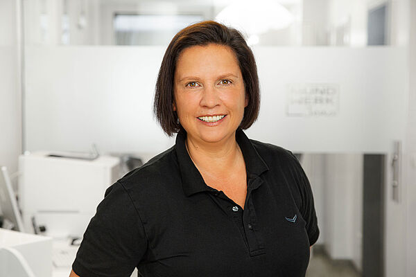 Dr. Nicolle Reinhöfer Dr. Nicolle Reinhöfer